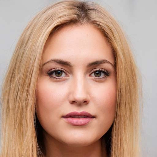 María López